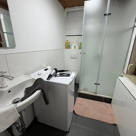 7 Stilvolle Residenz Vor Den Toren Muenchens Fuer 18 Personen Og *